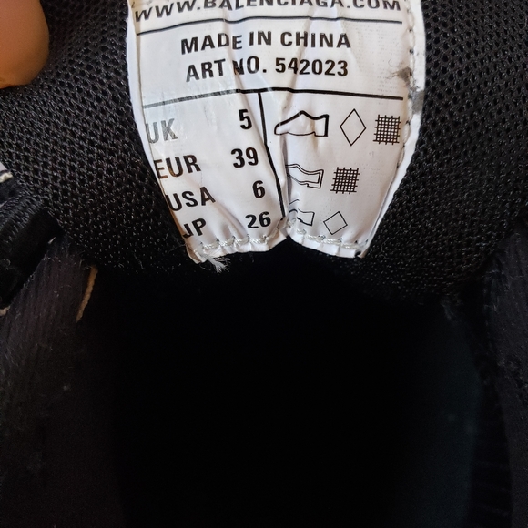 Balenciaga Men's Track Sneaker - Picture 7 of 9